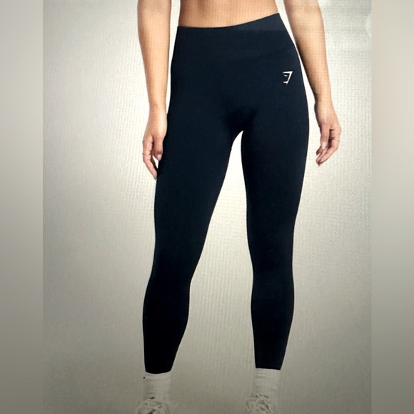 Gymshark Pants - Gym Shark Everyday Seamless Leggings